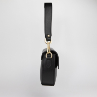 Handtas Met Gouden Sluiting